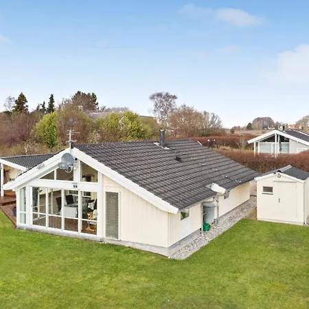 4 Bedroom Cozy In 스테지